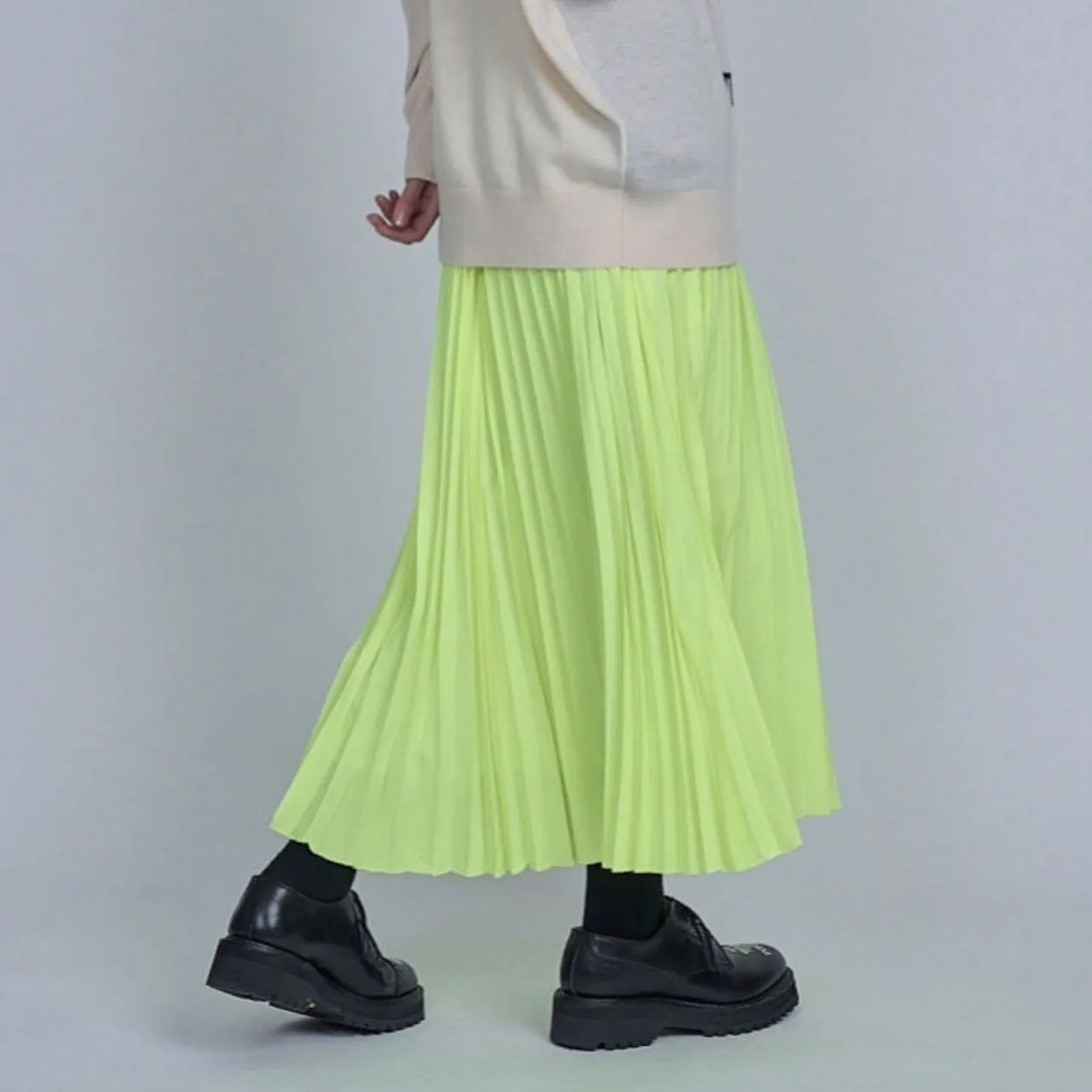 neon pleats skirt