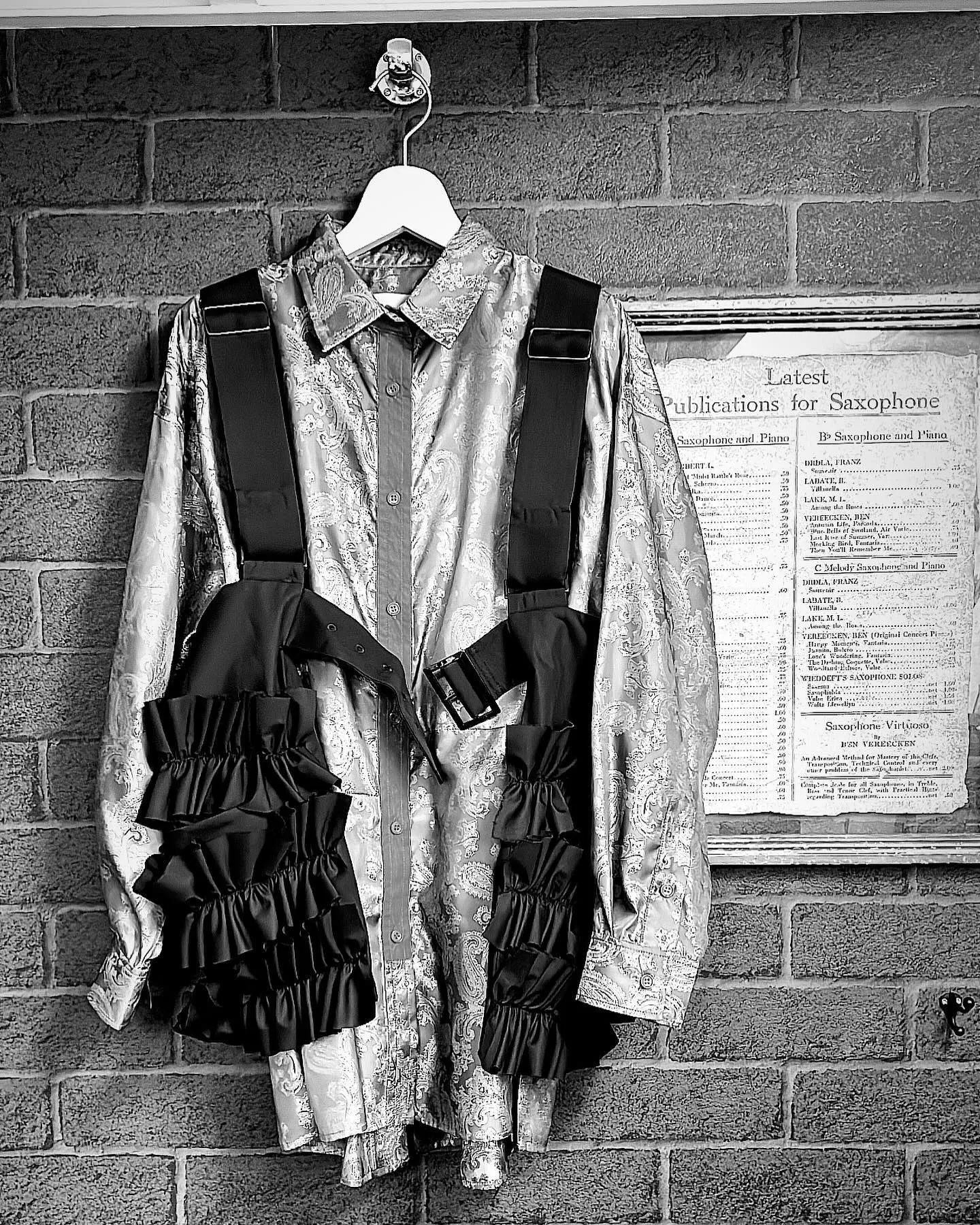 ruffled pocket vest